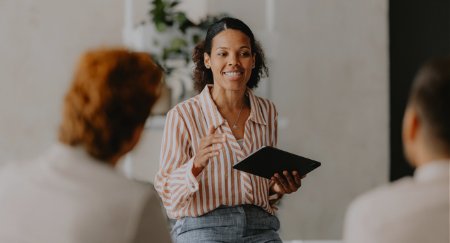How to become an HR officer in Australia