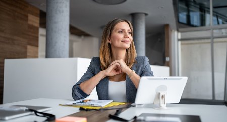 Diploma of Leadership and Management online: units, length, cost and how it works