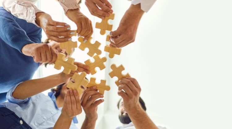 puzzle pieces employees